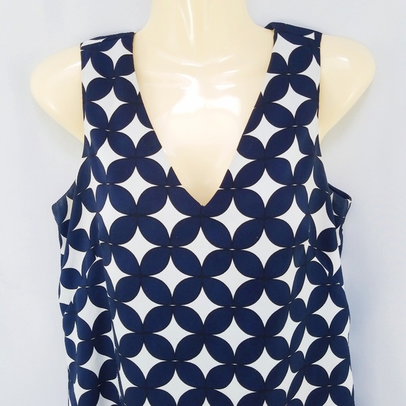 *SOLD* Ann Taylor Petite Floral Blue/White Dress 4 - Picture 2 of 6